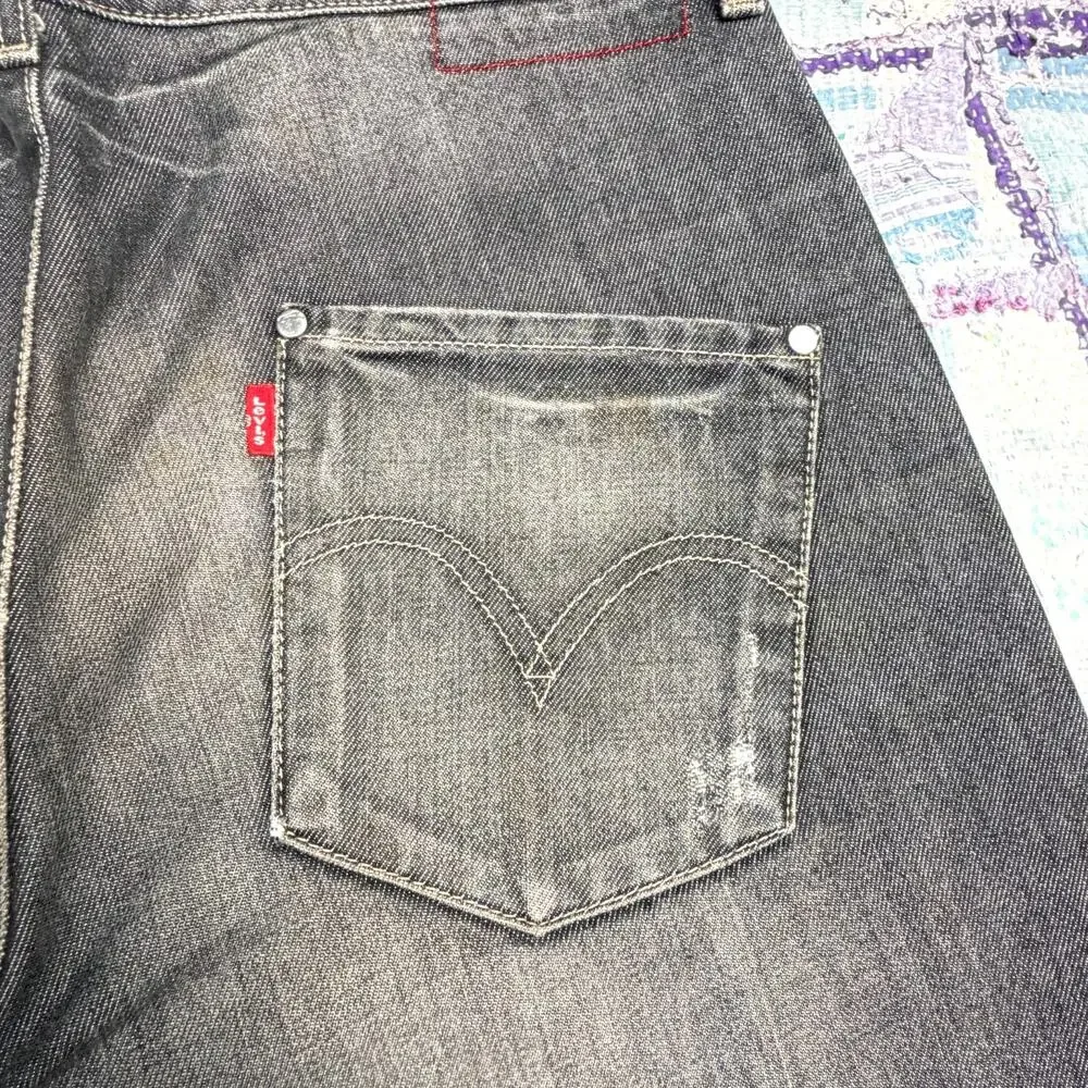 Vintage Levis Engineered Jeans Mens Black fits 33x32